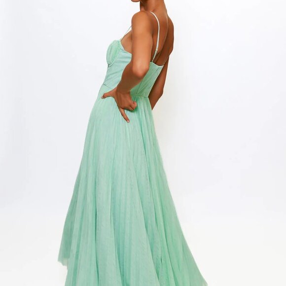 Hutch Amara Gown - Picture 3 of 5